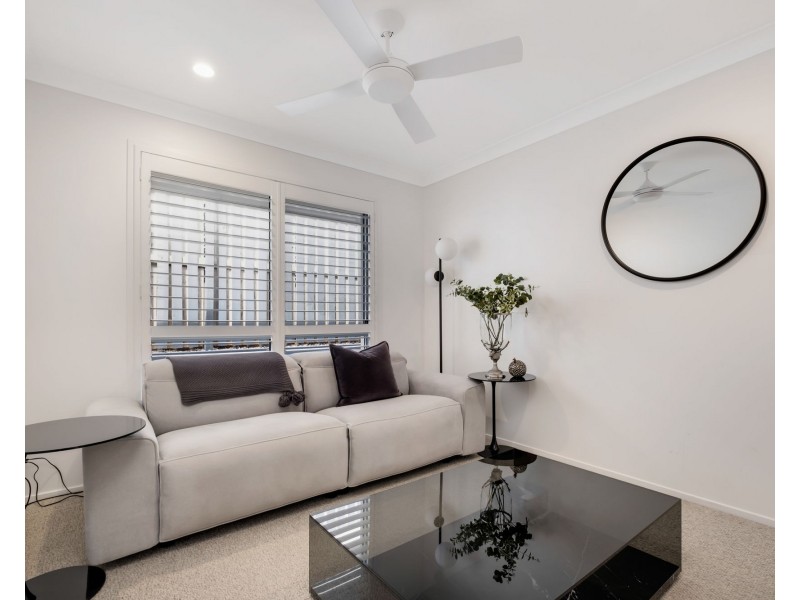 24/15 Dunes Court, Peregian Springs QLD 4573