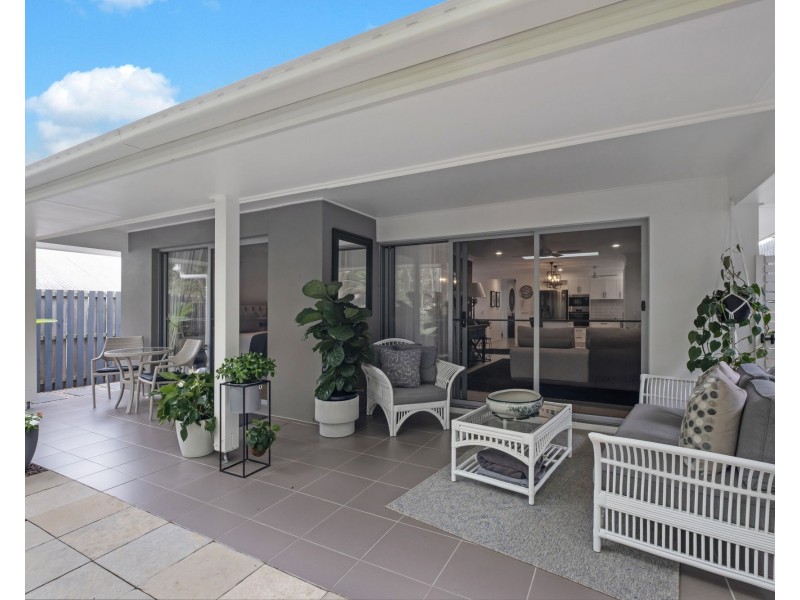 24/15 Dunes Court, Peregian Springs QLD 4573