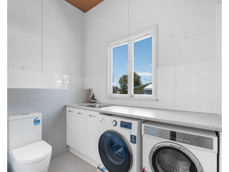 1 Norman Avenue, Nambour QLD 4560