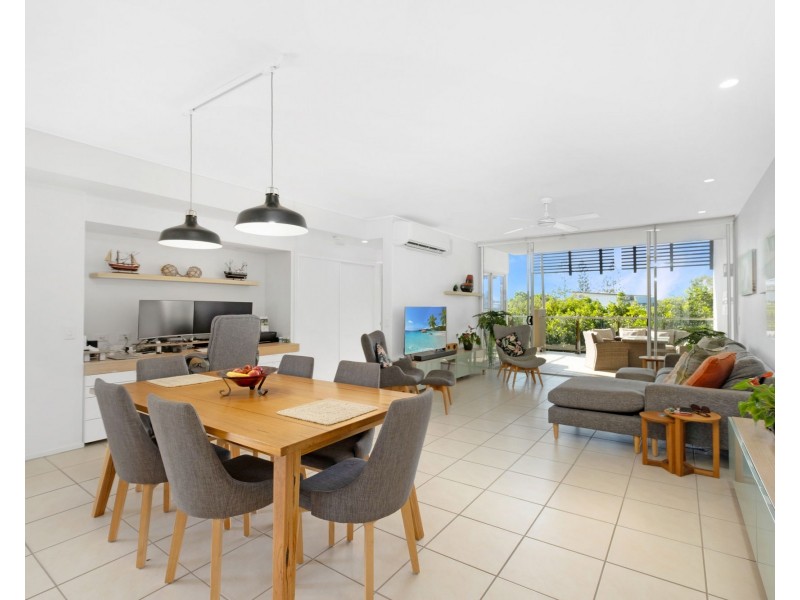 152/80 North Shore Road, Twin Waters QLD 4564