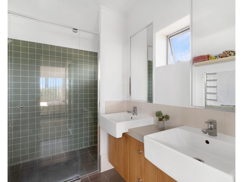 152/80 North Shore Road, Twin Waters QLD 4564