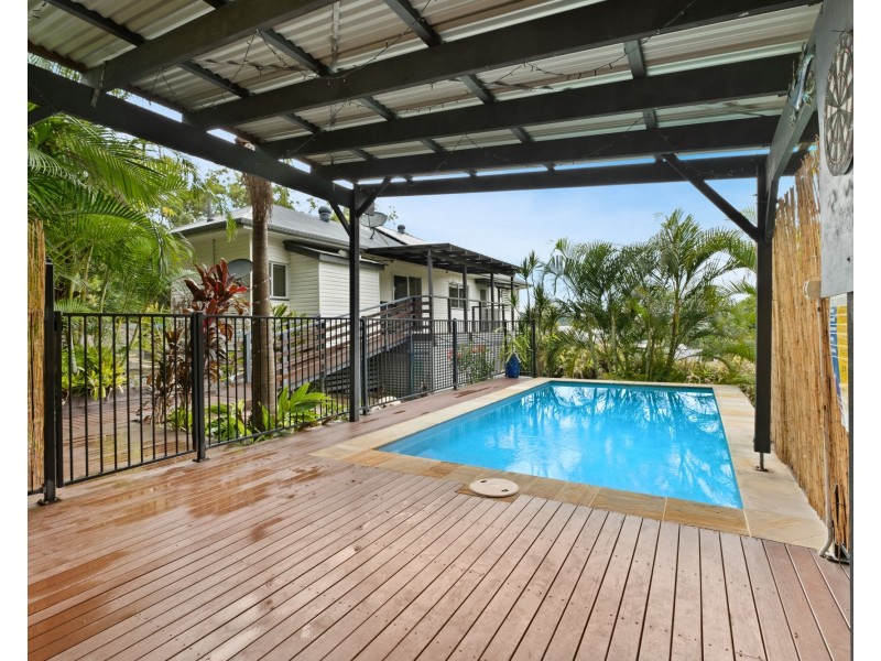 89 Coronation Avenue, Nambour QLD 4560