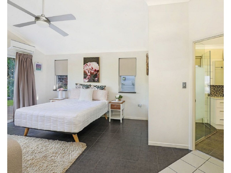 574 Petrie Creek Rd, Rosemount QLD 4560