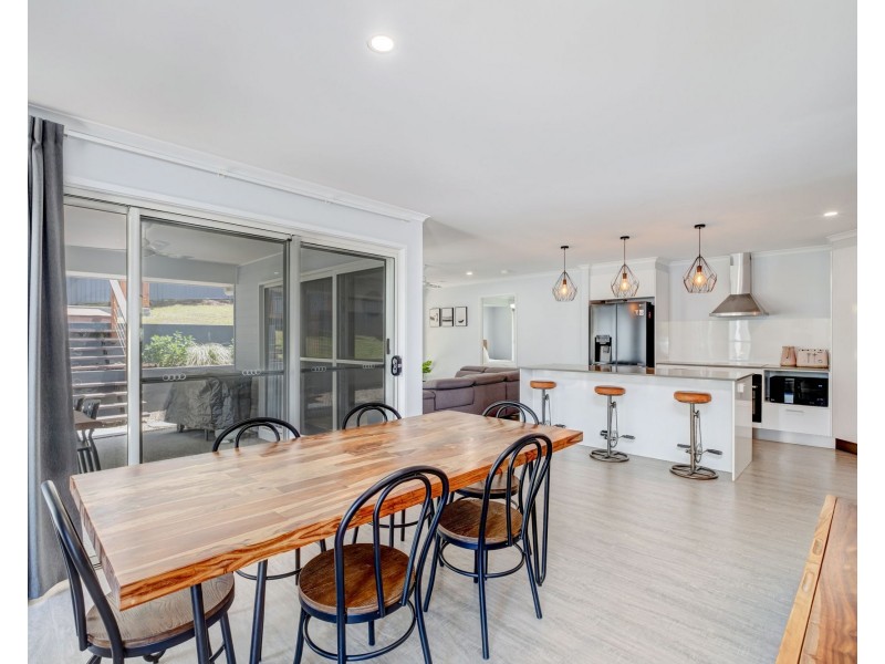 12 Warner Crescent, Yandina QLD 4561