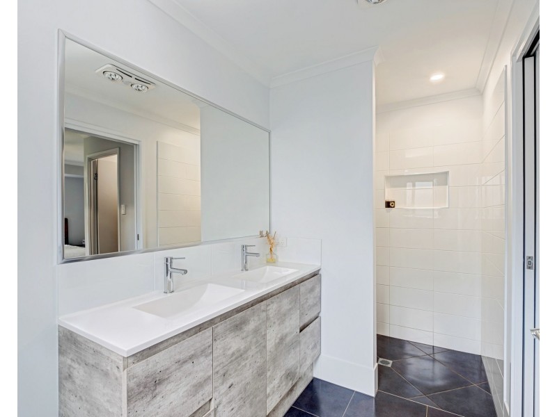 12 Warner Crescent, Yandina QLD 4561