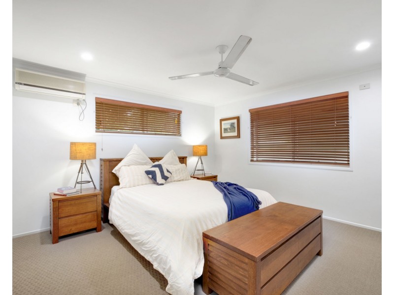 12 Kings Place, Burnside QLD 4560