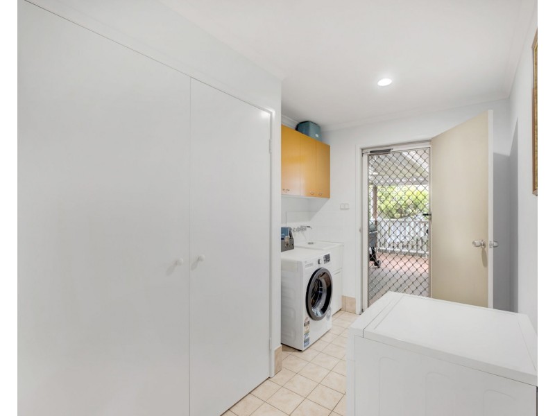 12 Kings Place, Burnside QLD 4560