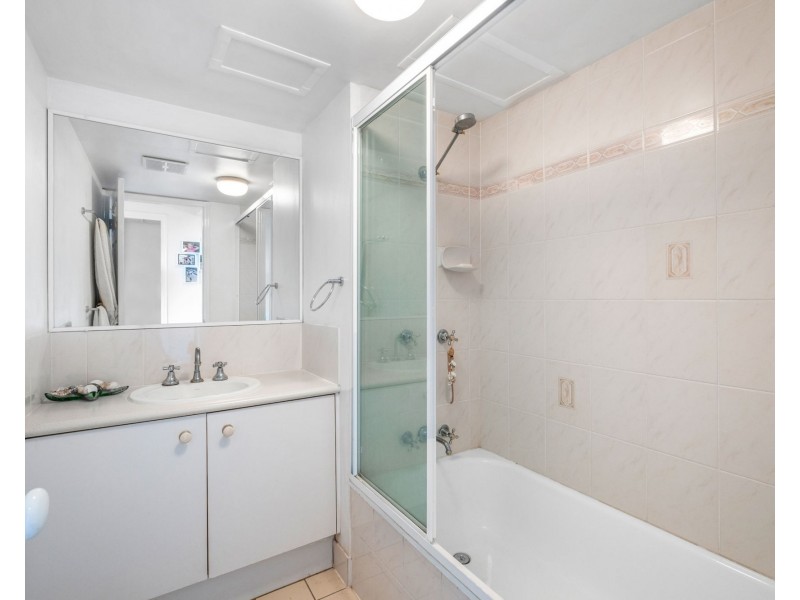 1/43 Buderim Avenue, Mooloolaba QLD 4557