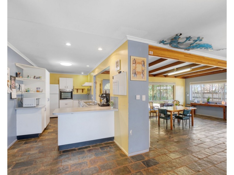 21 Ensbey Road, Flaxton QLD 4560