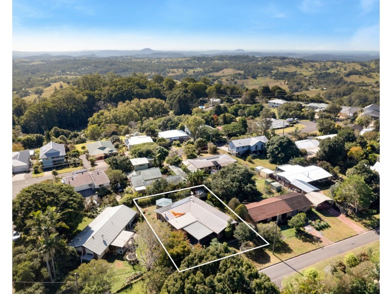 21 Ensbey Road, Flaxton QLD 4560