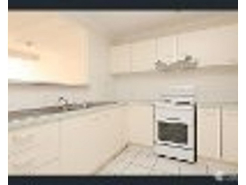 2/12 Ball St, Maroochydore QLD 4558
