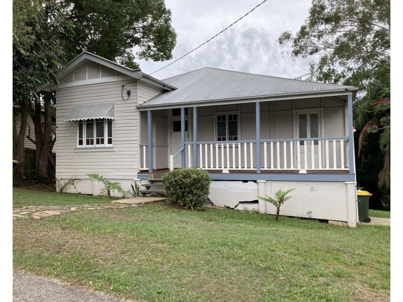 20 Hospital Road, Nambour QLD 4560