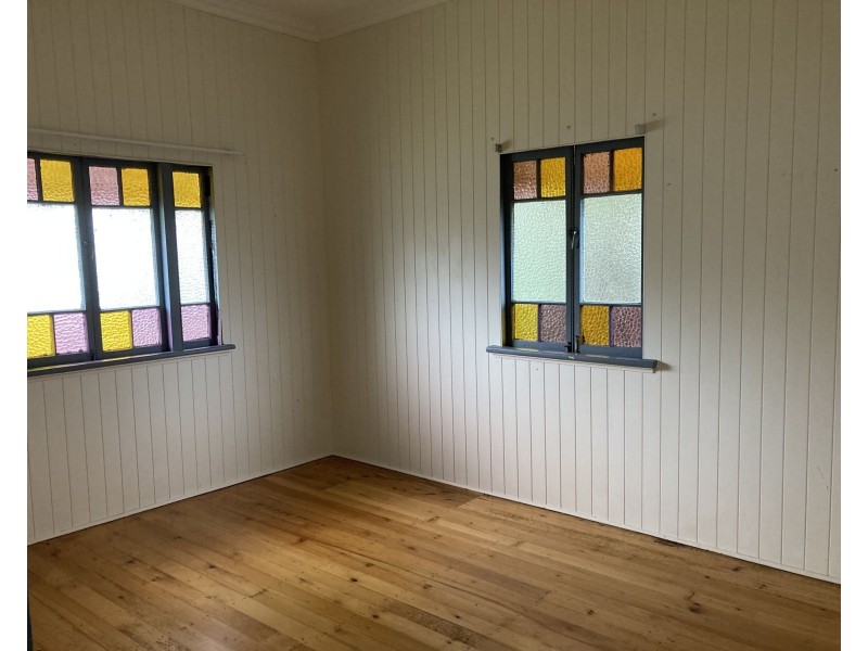 20 Hospital Road, Nambour QLD 4560