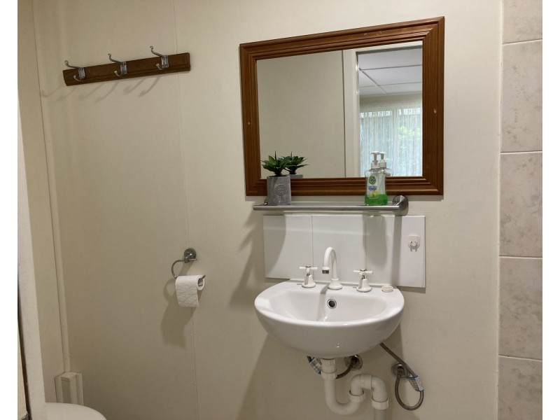 18a Tytherleigh Avenue, Landsborough QLD 4550