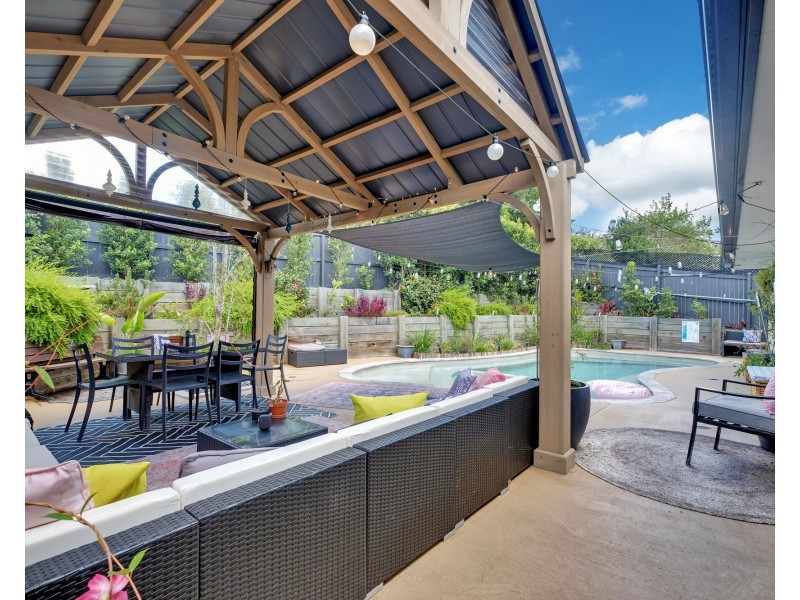 10 Buchanan Court, Burnside QLD 4560