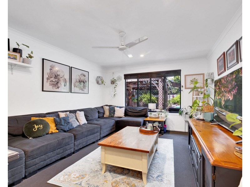 10 Buchanan Court, Burnside QLD 4560