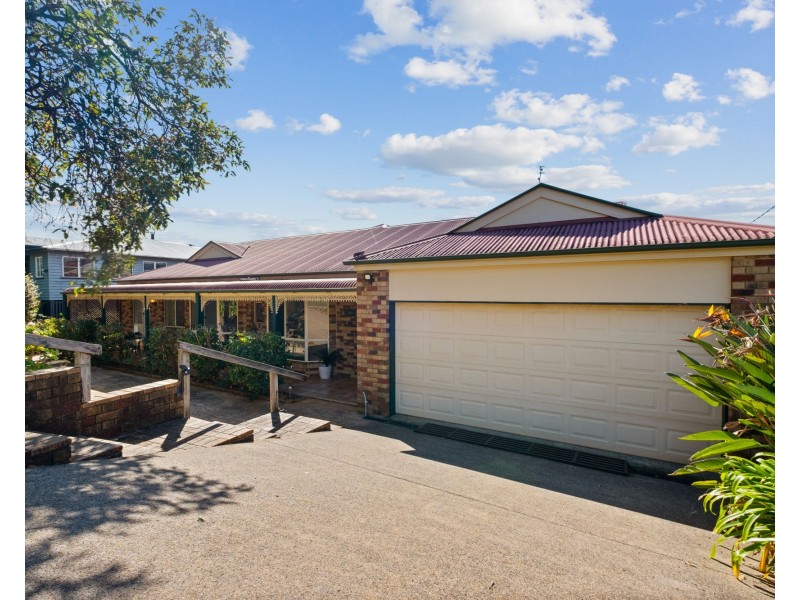 4 Kingsview Drive, Flaxton QLD 4560