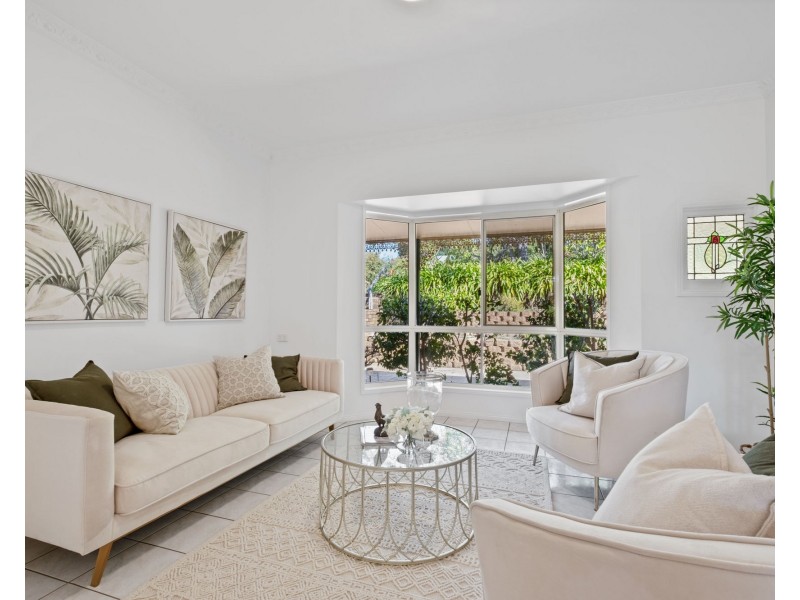 4 Kingsview Drive, Flaxton QLD 4560