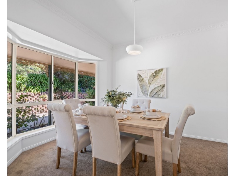 4 Kingsview Drive, Flaxton QLD 4560