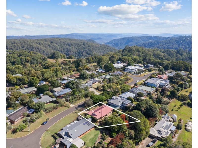 4 Kingsview Drive, Flaxton QLD 4560