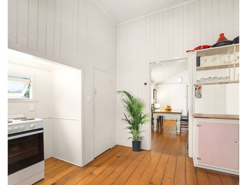 38 Washington Street, Nambour QLD 4560