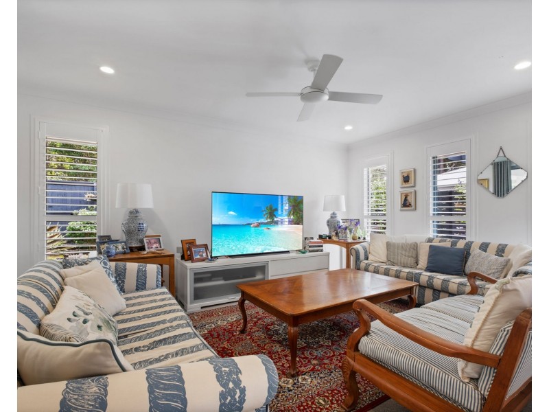 17/15 Dunes Court, Peregian Springs QLD 4573