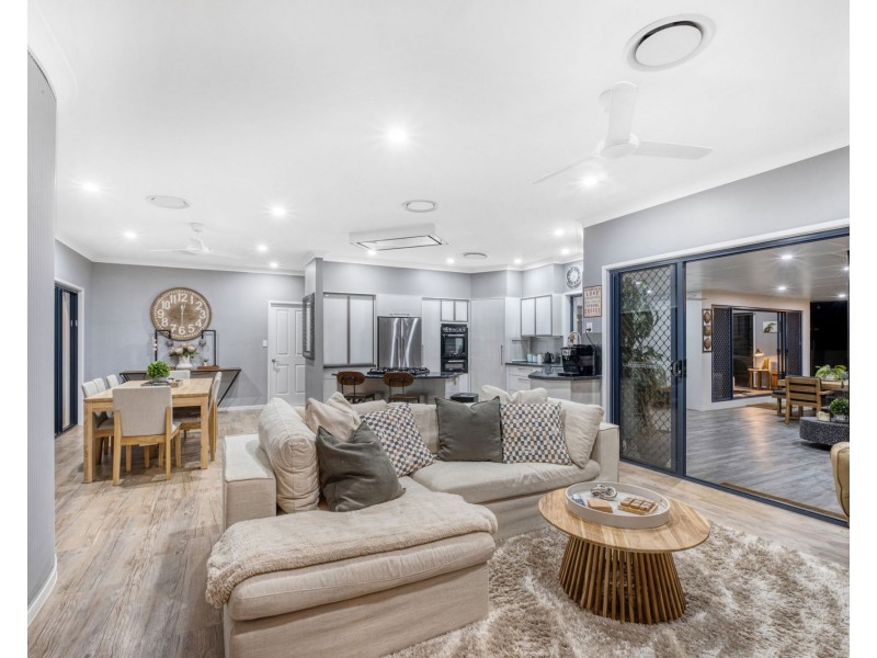 41 Cynthia Hunt Drive, Flaxton QLD 4560