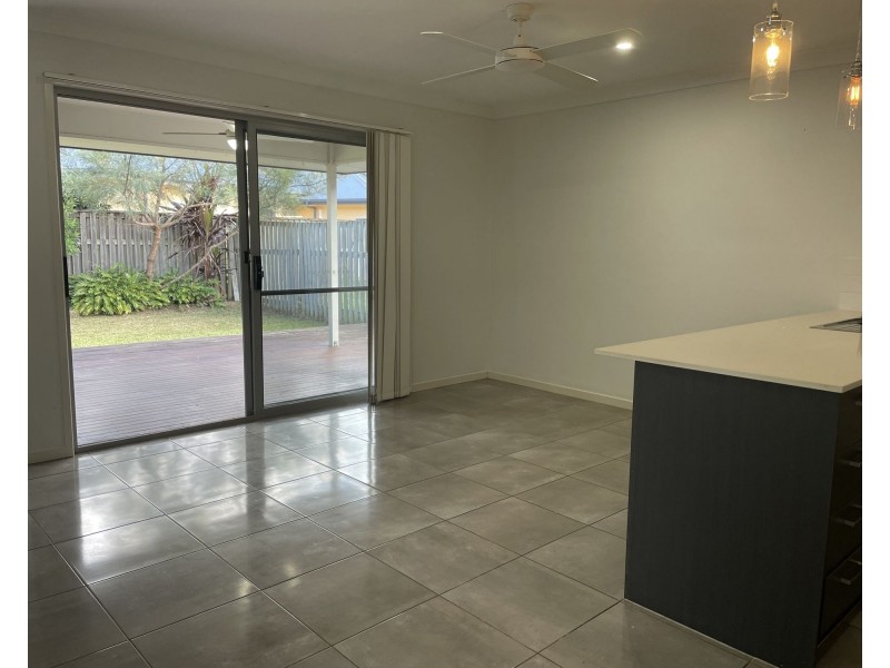 10 Lapwing Street, Forest Glen QLD 4556