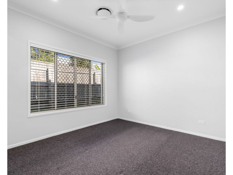 1 Altitude Drive, Burnside QLD 4560