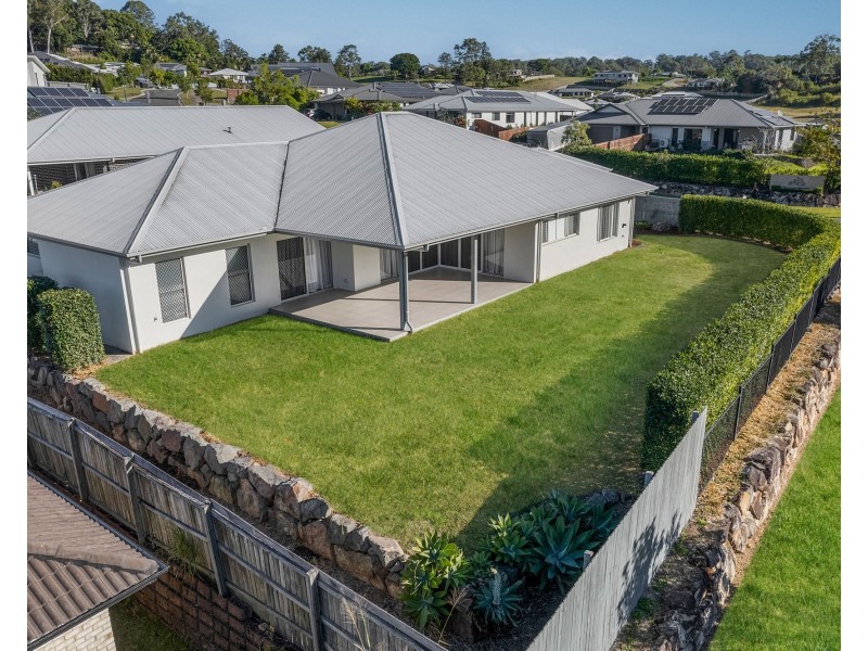 1 Altitude Drive, Burnside QLD 4560