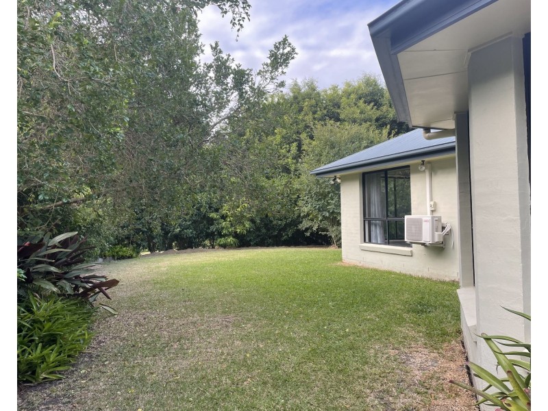 19 Greenhaven Close, Burnside QLD 4560