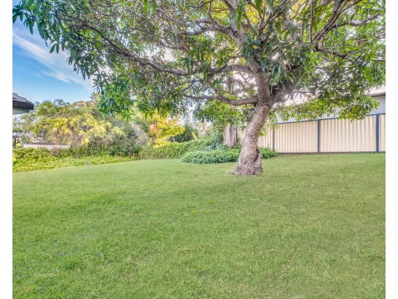 13 Conrad Crt, Nambour QLD 4560