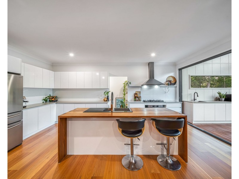 28 Rosella Lane, Palmview QLD 4553