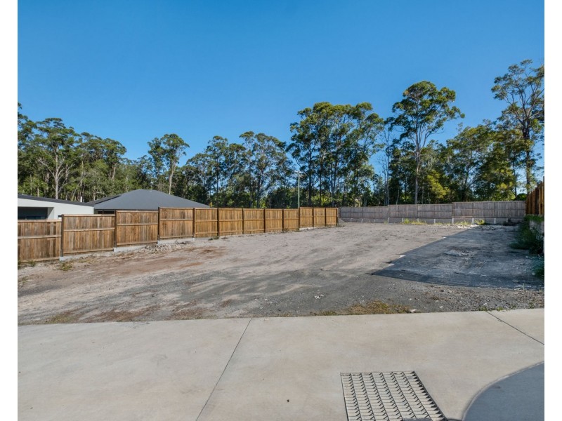 8 Appleberry Place, Yandina QLD 4561