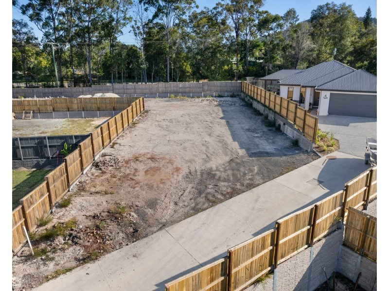 8 Appleberry Place, Yandina QLD 4561