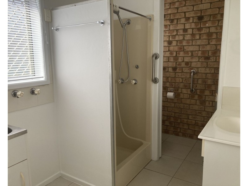 3/4 Sunhaven Court, Nambour QLD 4560
