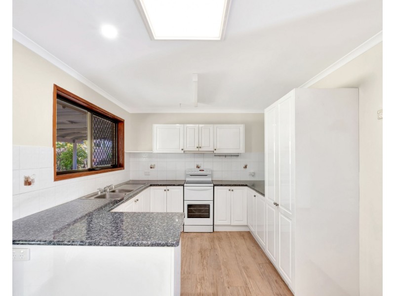 17 Flinders Avenue, Nambour QLD 4560