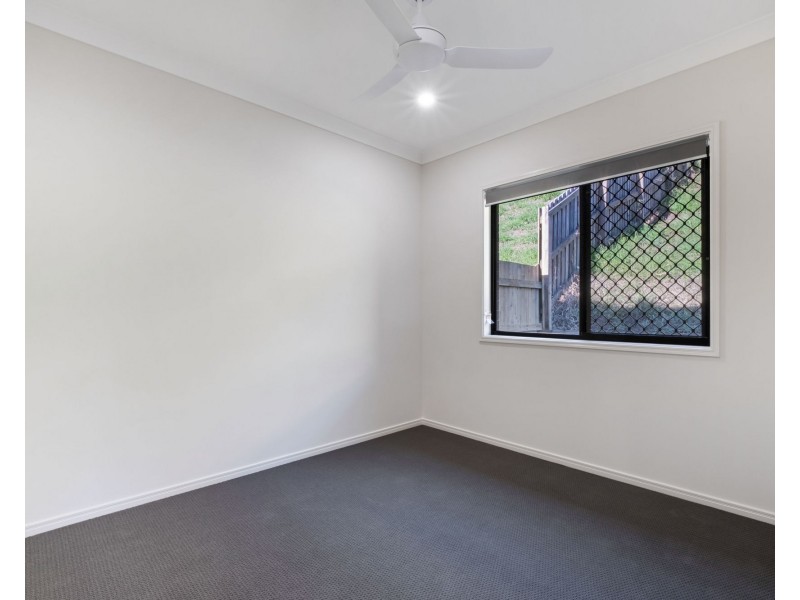 1/13 Jeanette Avenue, Nambour QLD 4560