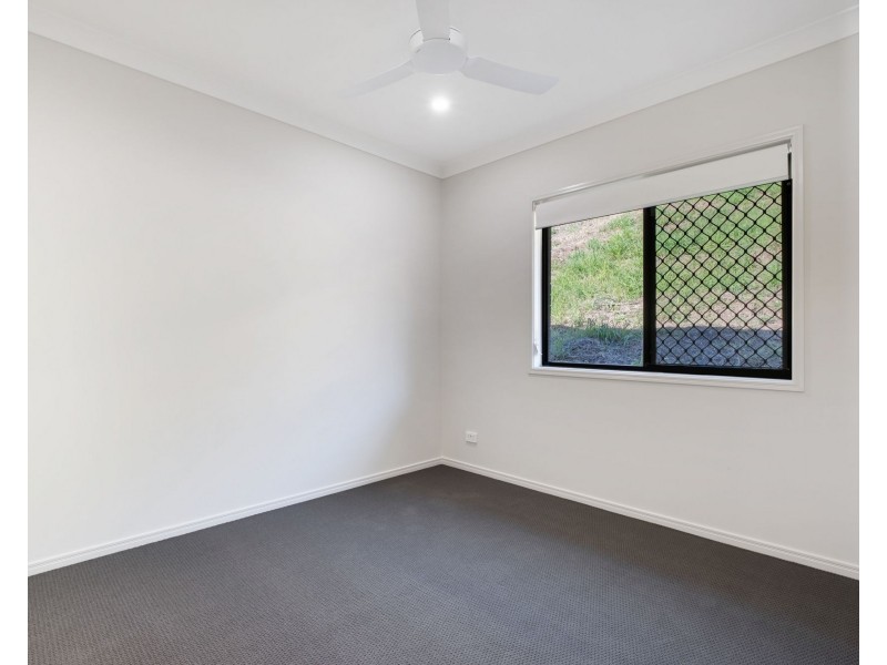 1/13 Jeanette Avenue, Nambour QLD 4560