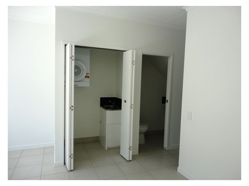 Unit 7/21-23 Webster Road, Nambour QLD 4560