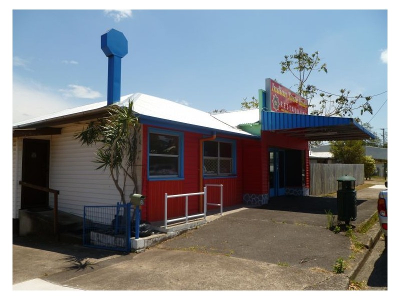 8 Carroll Street, Nambour QLD 4560