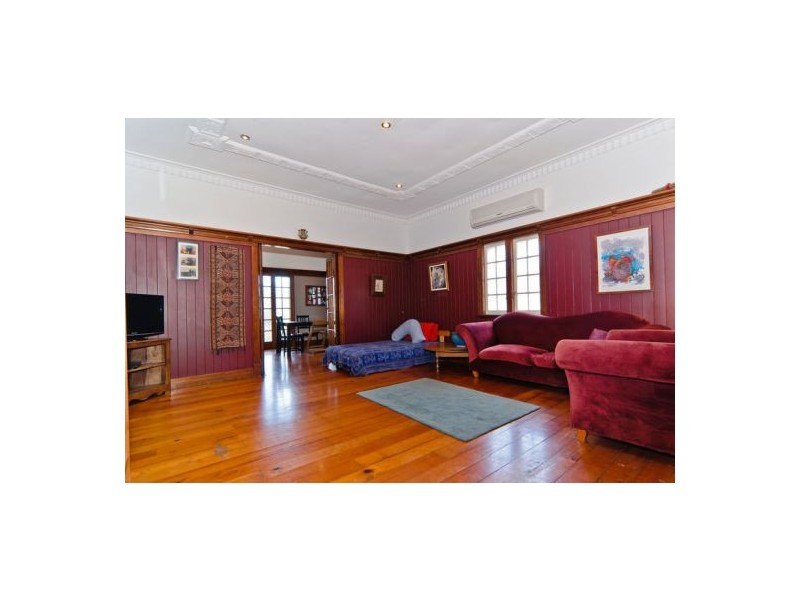 12 George Street, Nambour QLD 4560