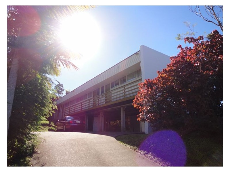 3/4 Bradley Street, Nambour QLD 4560