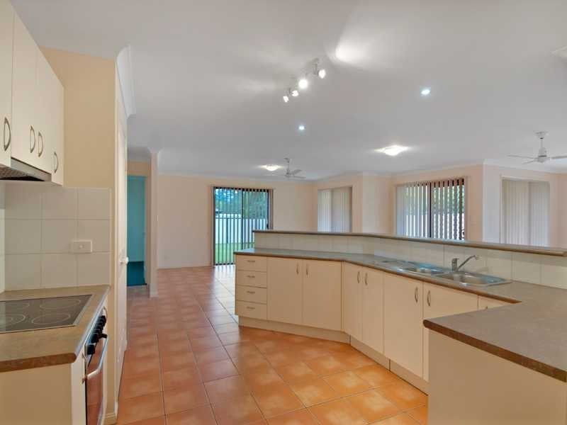 34 Rainbird Court, Palmwoods QLD 4555