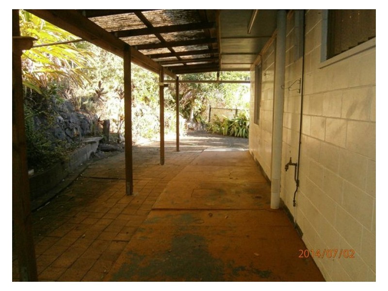16 Petrie Creek Road, Nambour QLD 4560