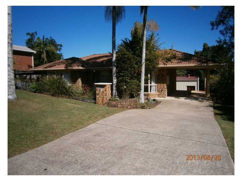 9 Westview Crescent, Nambour QLD 4560