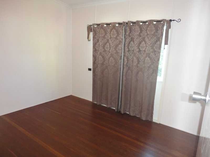15 Waterfall Road, Nambour QLD 4560