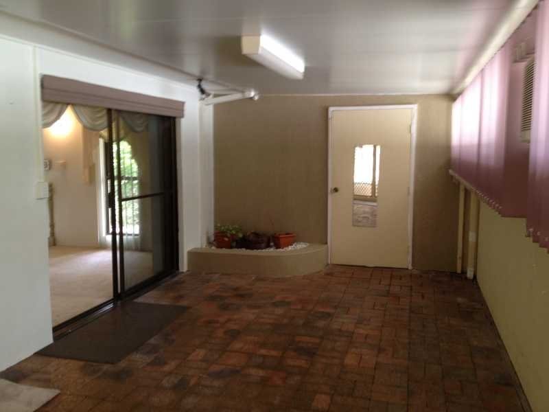 4 Klinain Street, Coes Creek QLD 4560