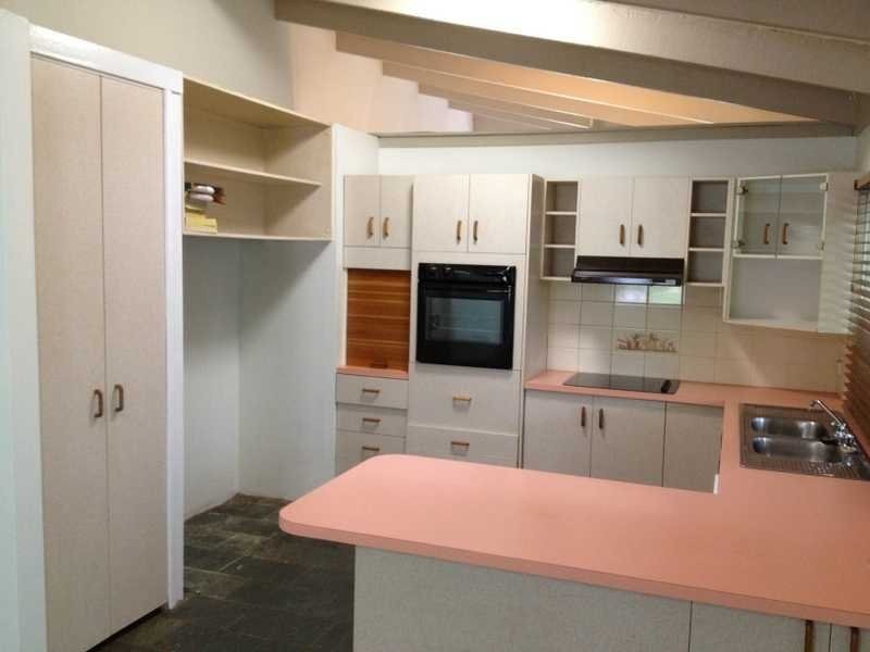 4 Klinain Street, Coes Creek QLD 4560