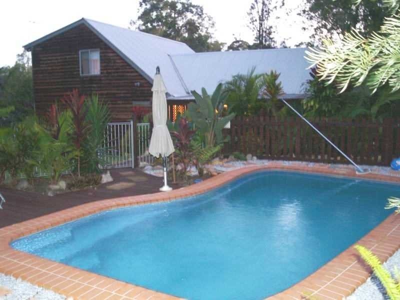 240 Sippy Creek Road, Tanawha QLD 4556